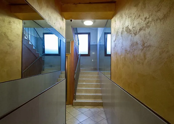 Aparthotel San Miguel 5