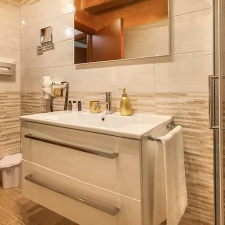 Apartahotel San Miguel 5 4*